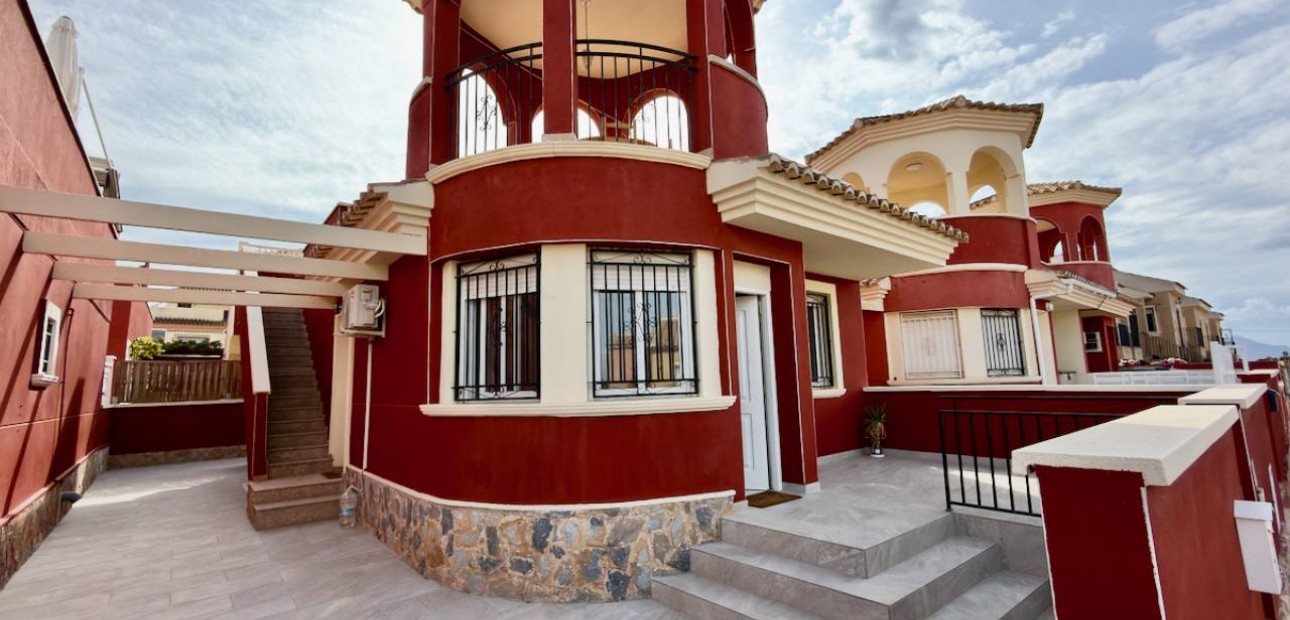 Venta - Apartamento / piso -
Daya Nueva