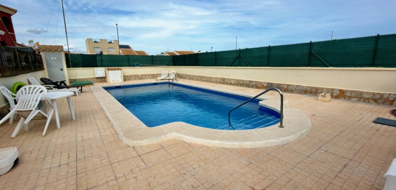 Venta - Apartamento / piso -
Daya Nueva