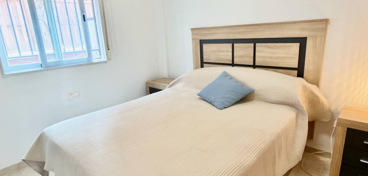 Venta - Apartamento / piso -
Daya Nueva
