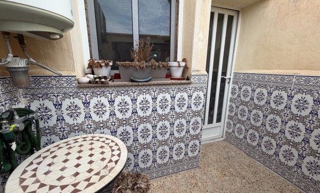 Sale - Apartment / flat -
Benejúzar - Inland