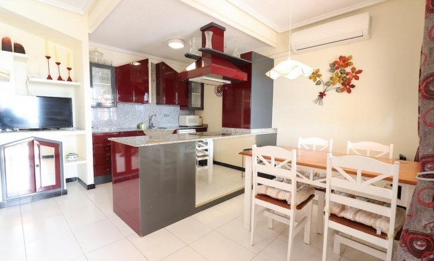 Herverkoop - Appartement / flat -
Torrevieja - Los altos