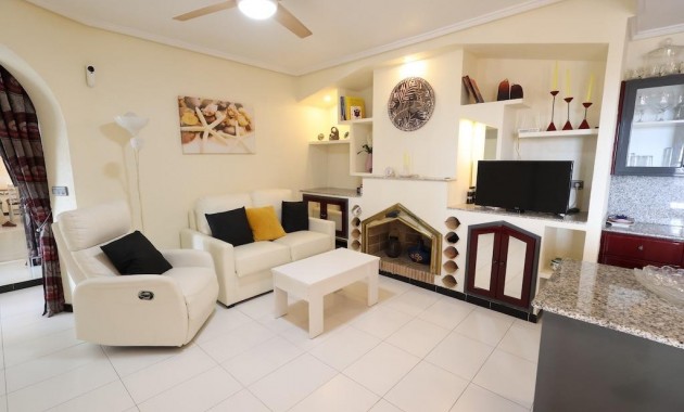 Herverkoop - Appartement / flat -
Torrevieja - Los altos