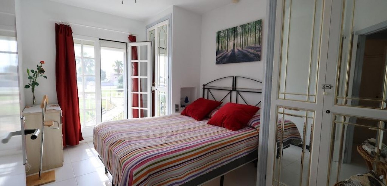 Herverkoop - Appartement / flat -
Torrevieja - Los altos