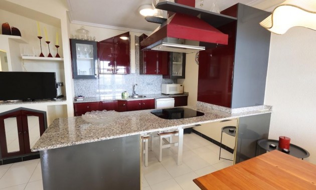 Herverkoop - Appartement / flat -
Torrevieja - Los altos