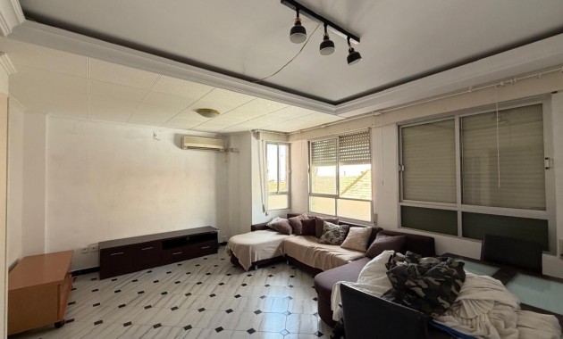 Herverkoop - Appartement / flat -
Torrevieja - torrevieja