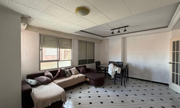 Herverkoop - Appartement / flat -
Torrevieja - torrevieja