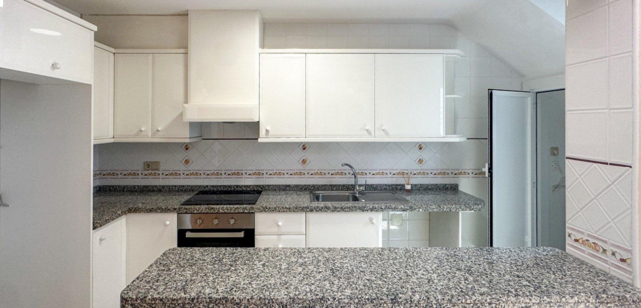 Herverkoop - Terraced house -
Orihuela Costa - Villamartín-Las Filipinas