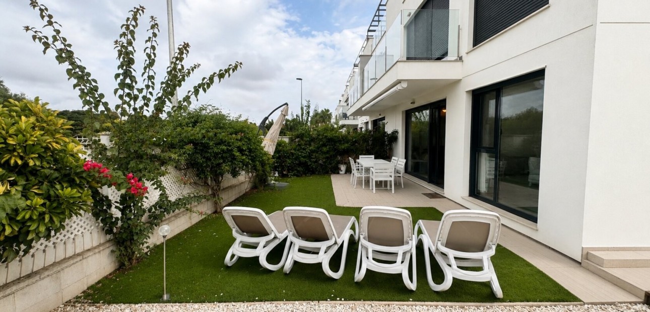Herverkoop - Appartement / flat -
Orihuela Costa - Punta Prima