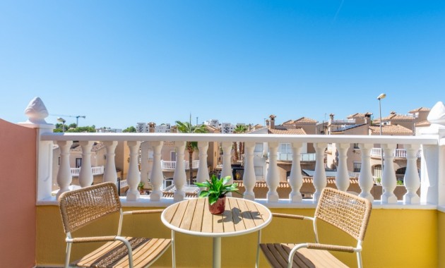 Herverkoop - Herenhuis -
Orihuela Costa - Las Filipinas