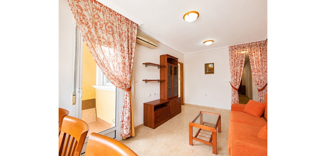 Herverkoop - Appartement / flat -
Torrevieja - Playa Del Cura