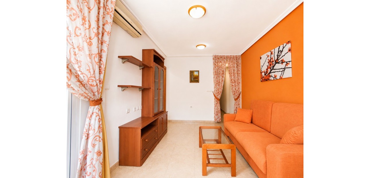 Herverkoop - Appartement / flat -
Torrevieja - Playa Del Cura