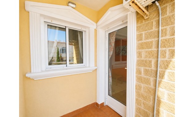 Herverkoop - Appartement / flat -
Torrevieja - Playa Del Cura