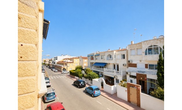 Herverkoop - Appartement / flat -
Torrevieja - Playa Del Cura