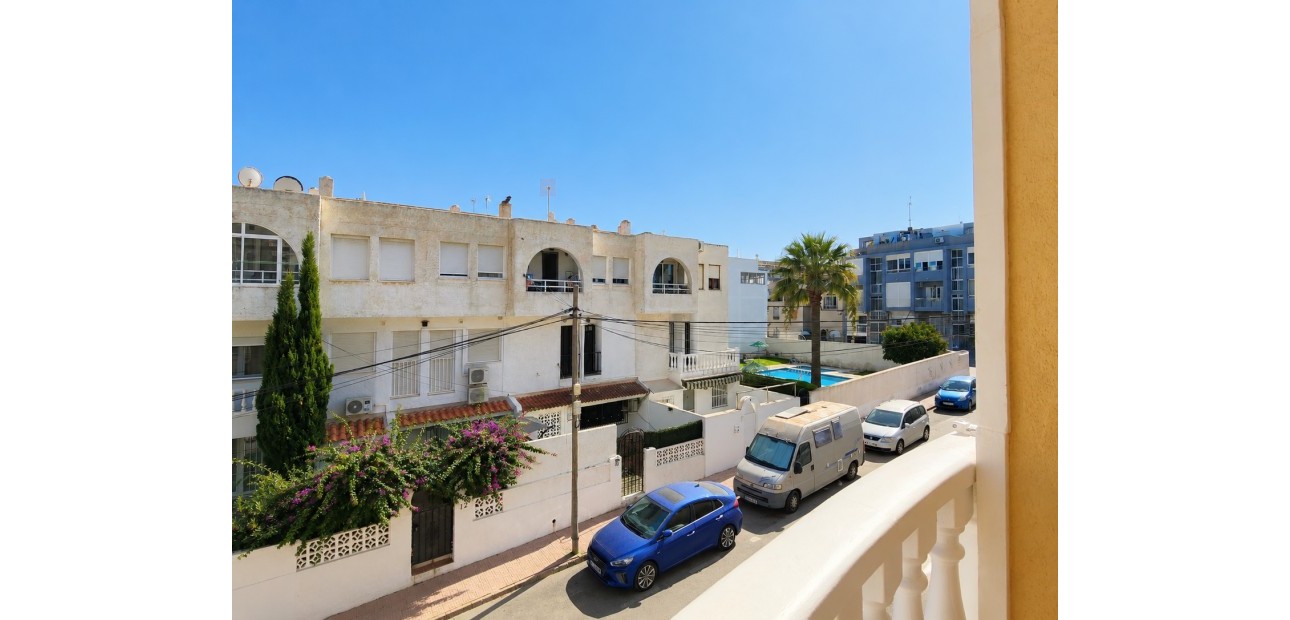 Herverkoop - Appartement / flat -
Torrevieja - Playa Del Cura