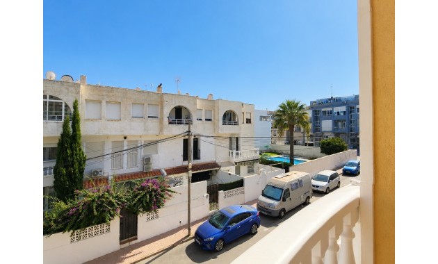 Herverkoop - Appartement / flat -
Torrevieja - Playa Del Cura
