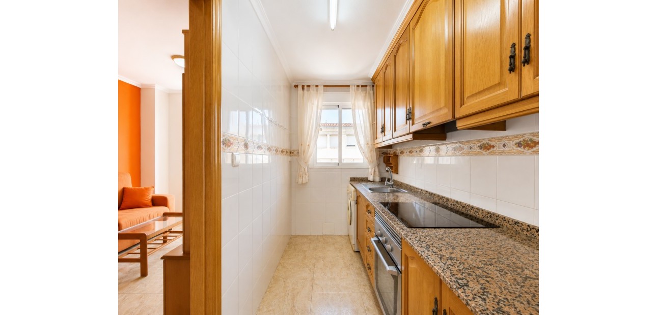 Herverkoop - Appartement / flat -
Torrevieja - Playa Del Cura