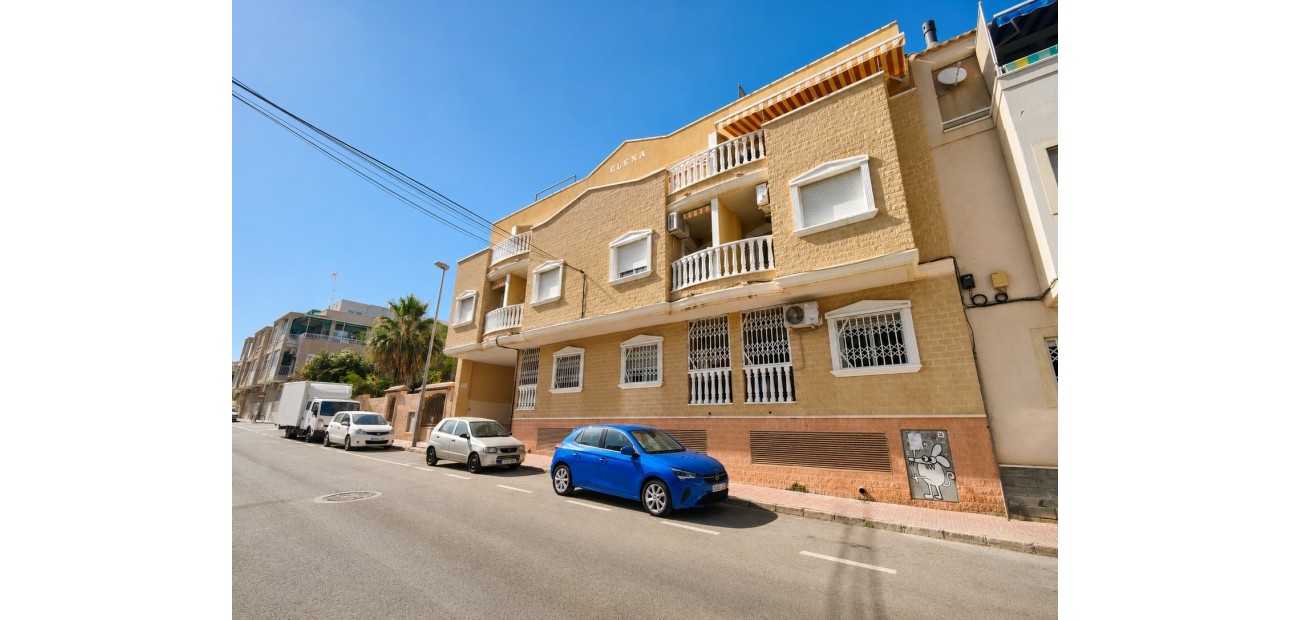 Herverkoop - Appartement / flat -
Torrevieja - Playa Del Cura