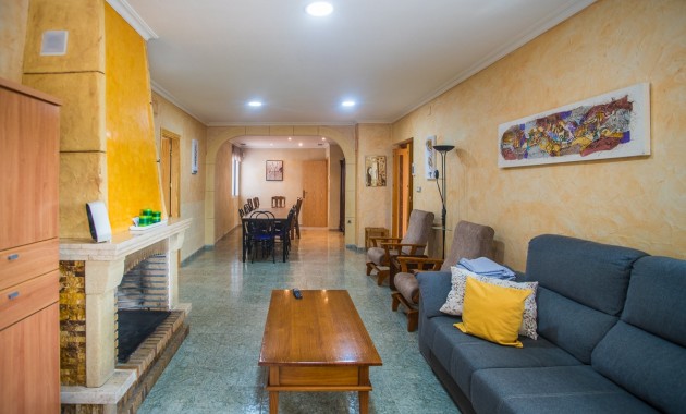 Herverkoop - Villa -
Orihuela - La Matanza
