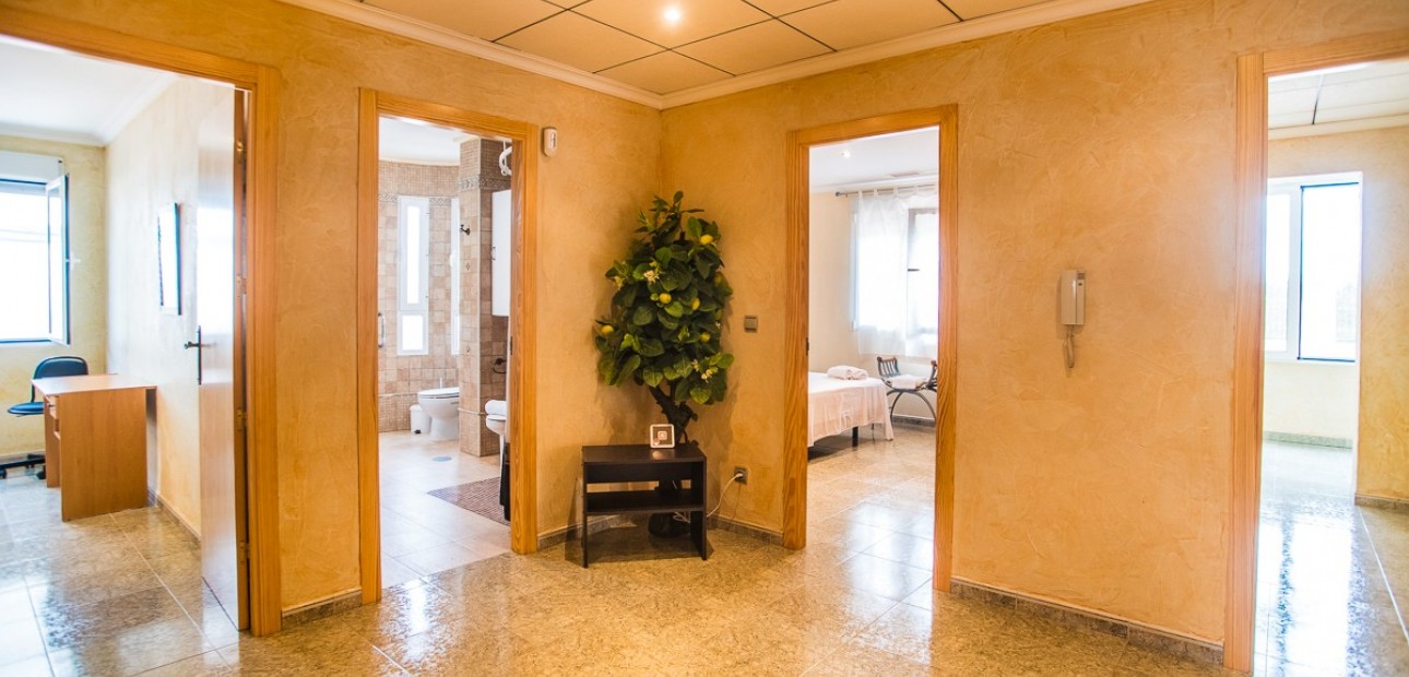 Herverkoop - Villa -
Orihuela - La Matanza