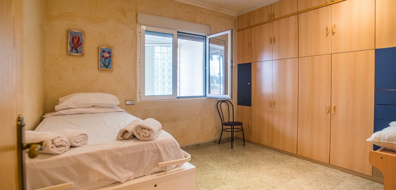 Herverkoop - Villa -
Orihuela - La Matanza