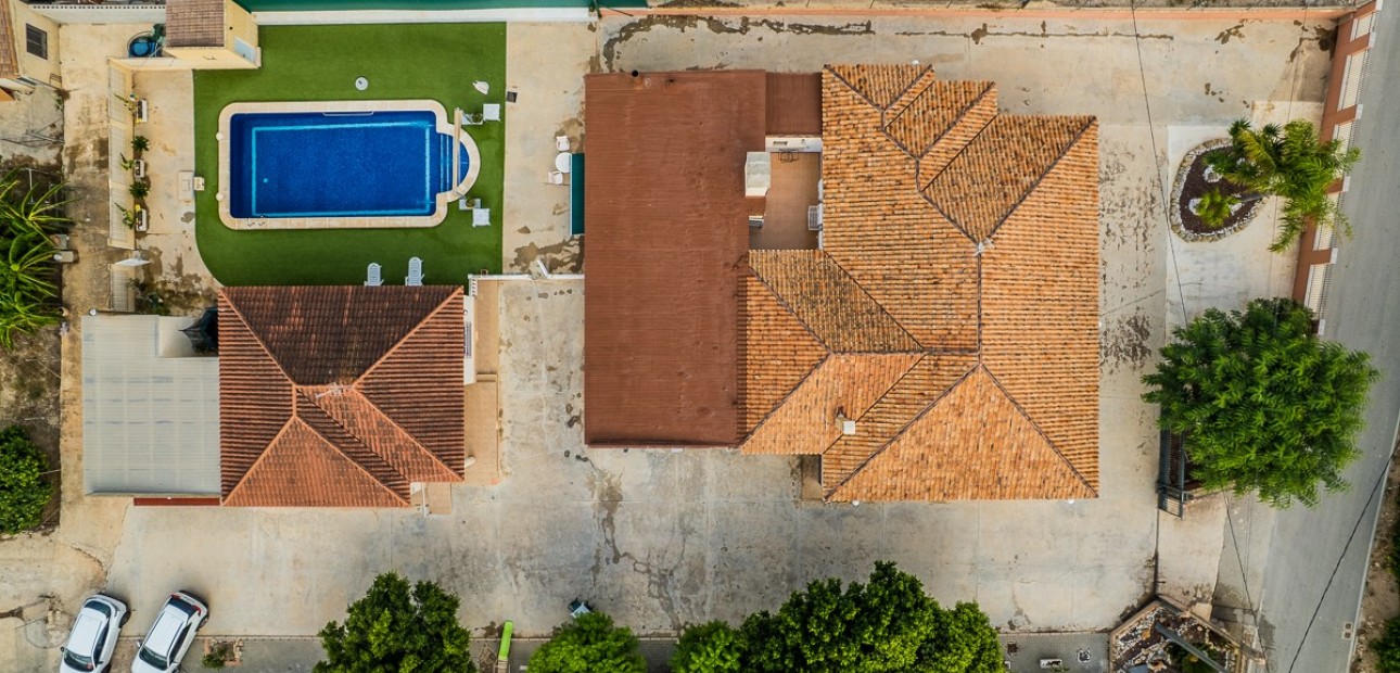 Herverkoop - Villa -
Orihuela - La Matanza