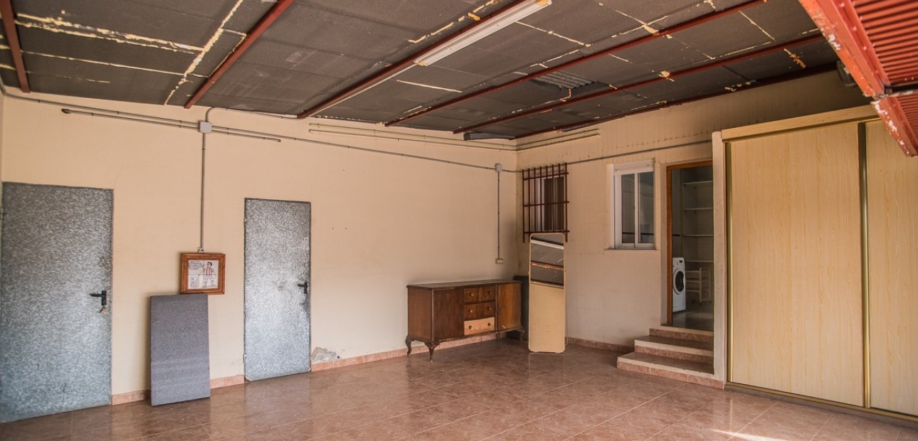 Herverkoop - Villa -
Orihuela - La Matanza