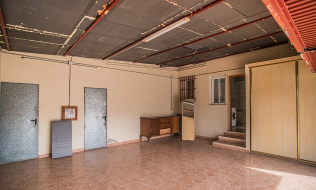 Herverkoop - Villa -
Orihuela - La Matanza
