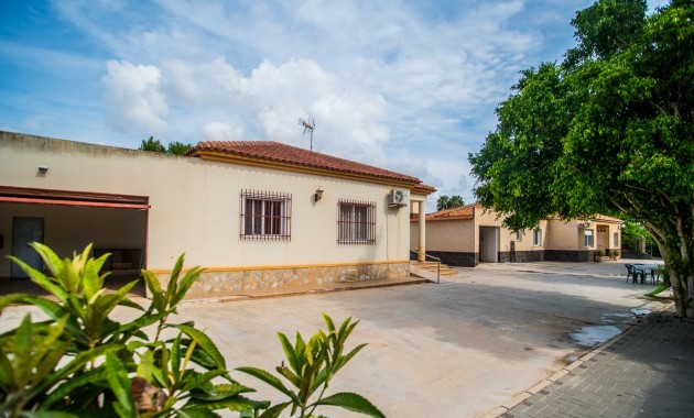 Herverkoop - Villa -
Orihuela - La Matanza