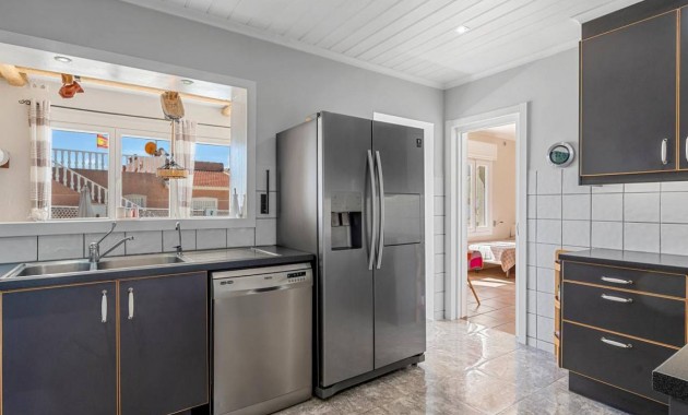 Herverkoop - Villa -
Ciudad Quesada - Costa Blanca