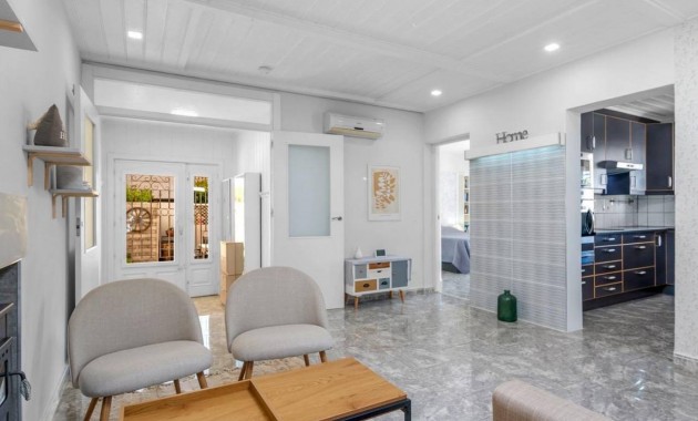 Herverkoop - Villa -
Ciudad Quesada - Costa Blanca
