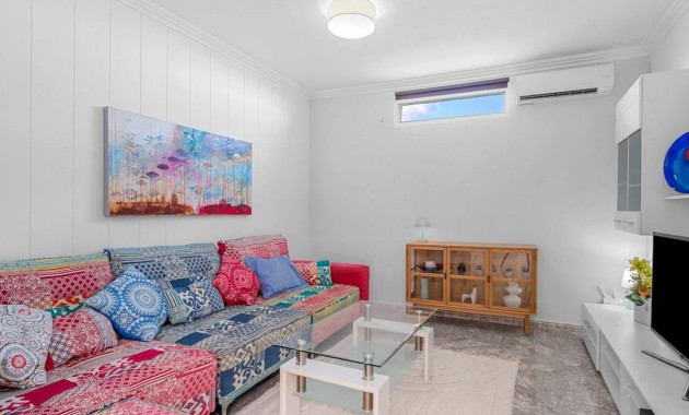 Herverkoop - Villa -
Ciudad Quesada - Costa Blanca