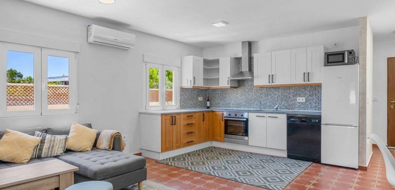 Herverkoop - Villa -
Ciudad Quesada - Costa Blanca