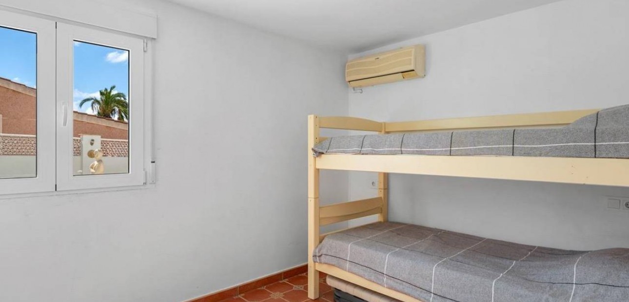 Herverkoop - Villa -
Ciudad Quesada - Costa Blanca