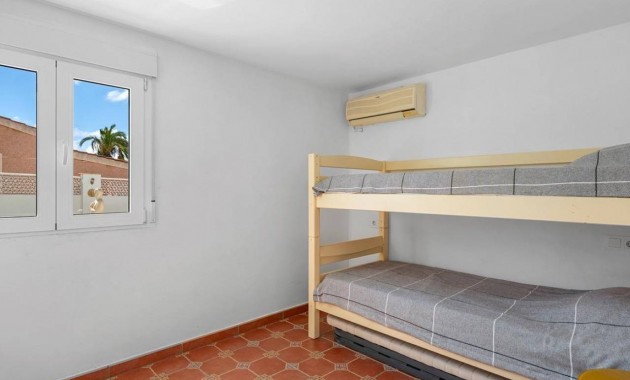 Herverkoop - Villa -
Ciudad Quesada - Costa Blanca