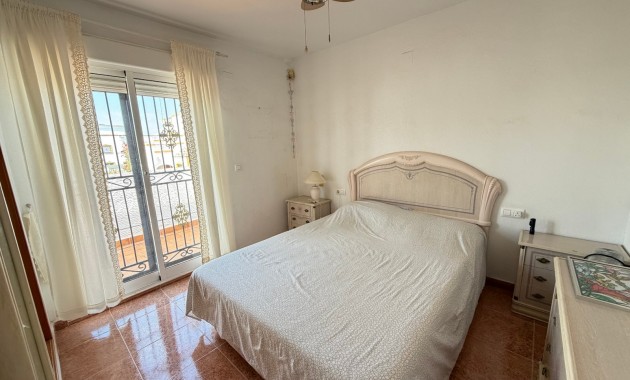 Herverkoop - Herenhuis -
Orihuela - Entre Naranjos Vistabella