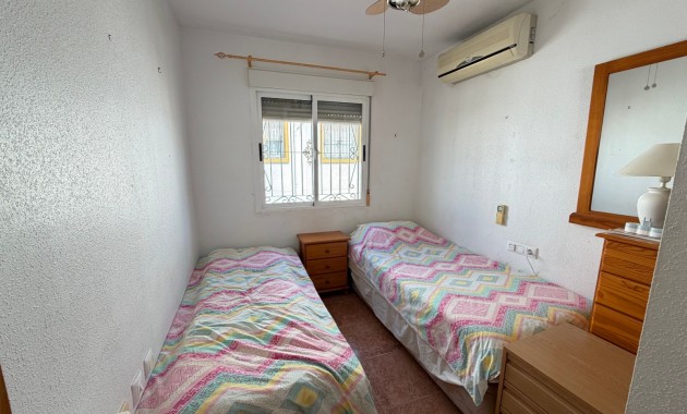 Herverkoop - Herenhuis -
Orihuela - Entre Naranjos Vistabella