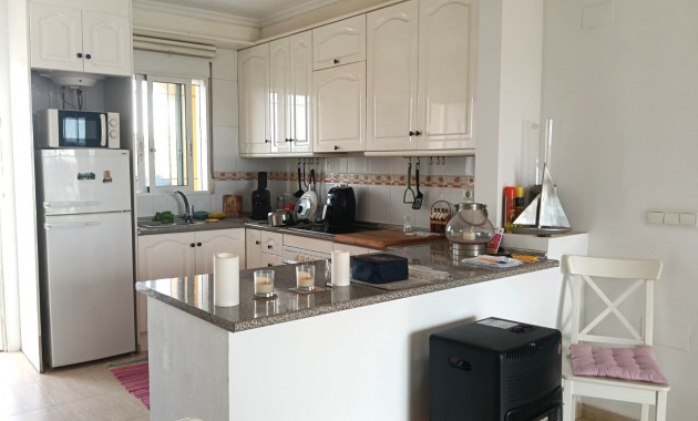 Herverkoop - Appartement / flat -
Los Montesinos - Urbanizacion montesol