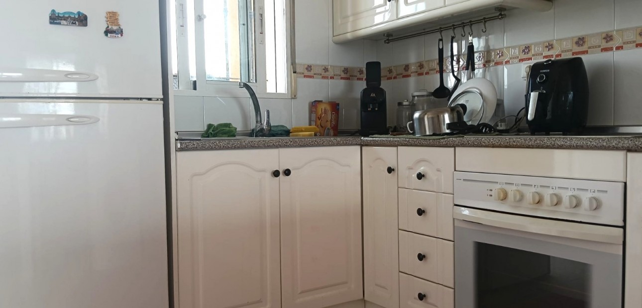 Herverkoop - Appartement / flat -
Los Montesinos - Urbanizacion montesol