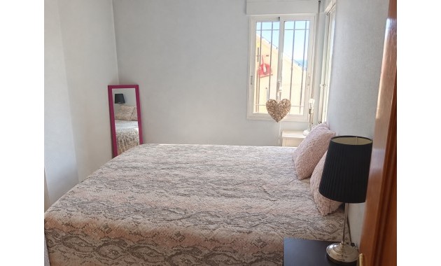 Herverkoop - Appartement / flat -
Los Montesinos - Urbanizacion montesol