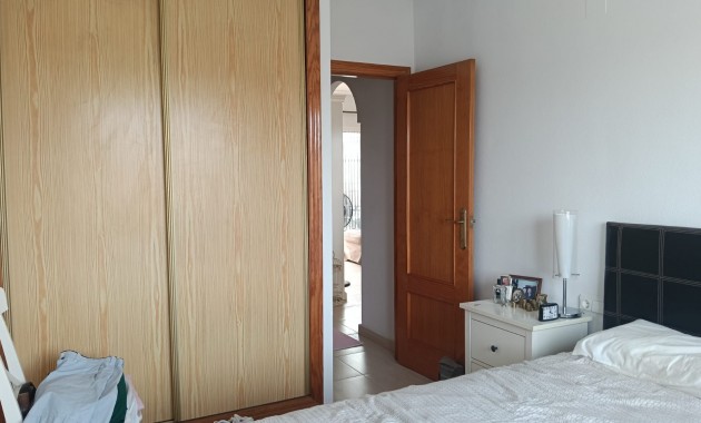Herverkoop - Appartement / flat -
Los Montesinos - Urbanizacion montesol