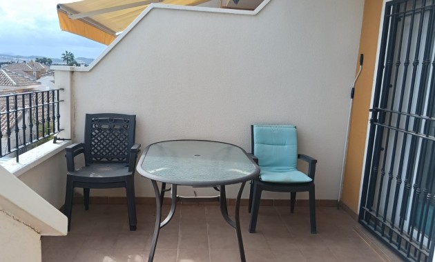 Herverkoop - Appartement / flat -
Los Montesinos - Urbanizacion montesol