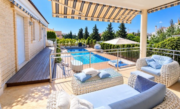 Herverkoop - Villa -
Torrevieja - Torre la mata