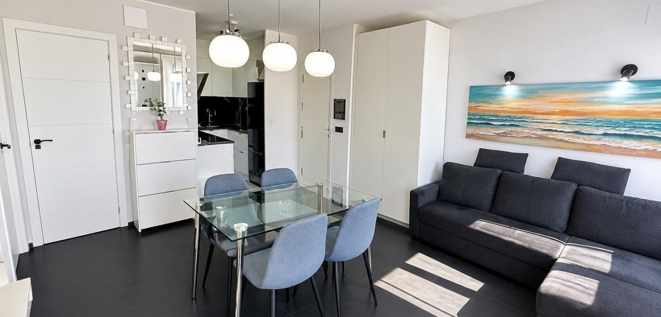 Herverkoop - Terraced house -
Torrevieja - Carrefour