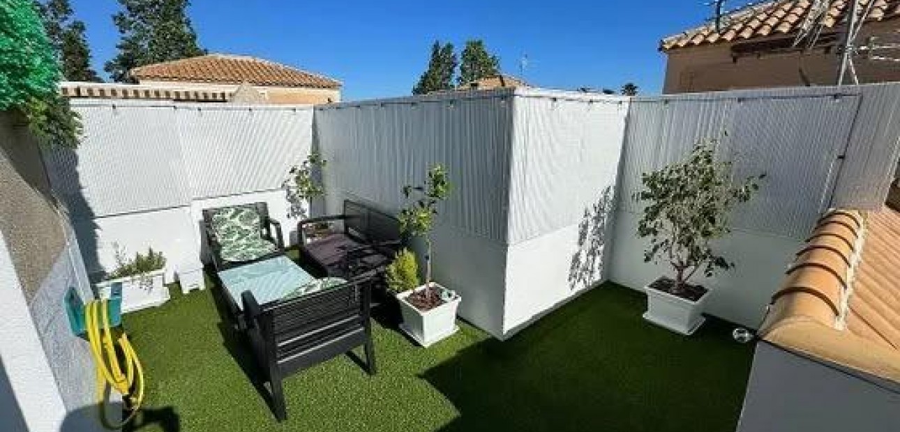 Herverkoop - Terraced house -
Torrevieja - Carrefour