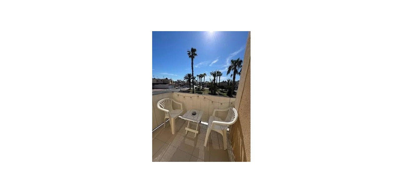 Herverkoop - Terraced house -
Torrevieja - Carrefour
