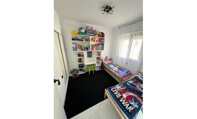 Herverkoop - Terraced house -
Torrevieja - Carrefour