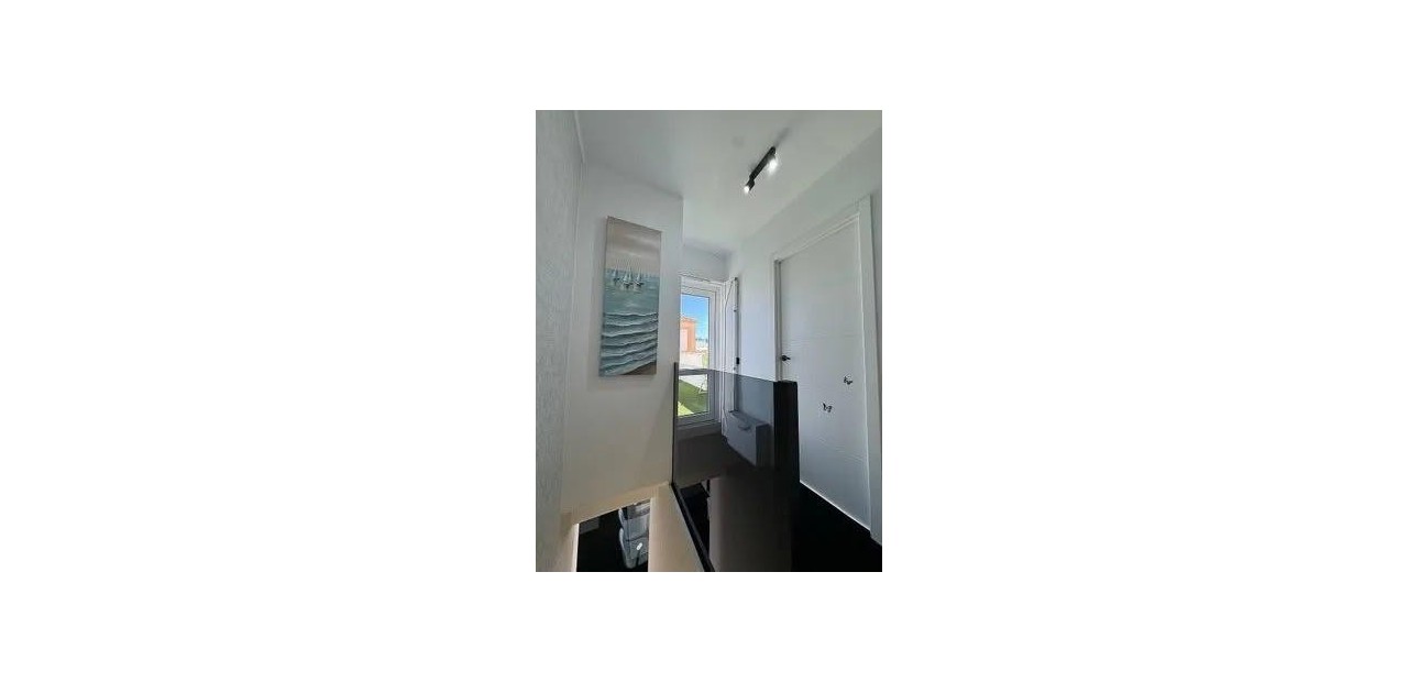Herverkoop - Terraced house -
Torrevieja - Carrefour