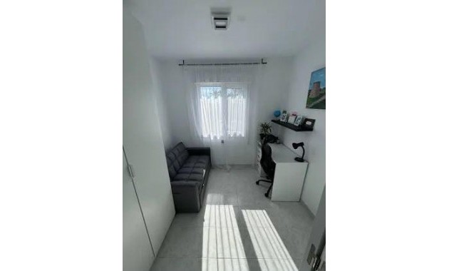 Herverkoop - Terraced house -
Torrevieja - Carrefour