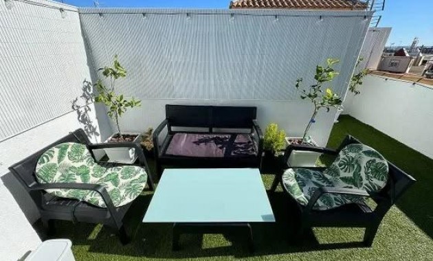 Herverkoop - Terraced house -
Torrevieja - Carrefour