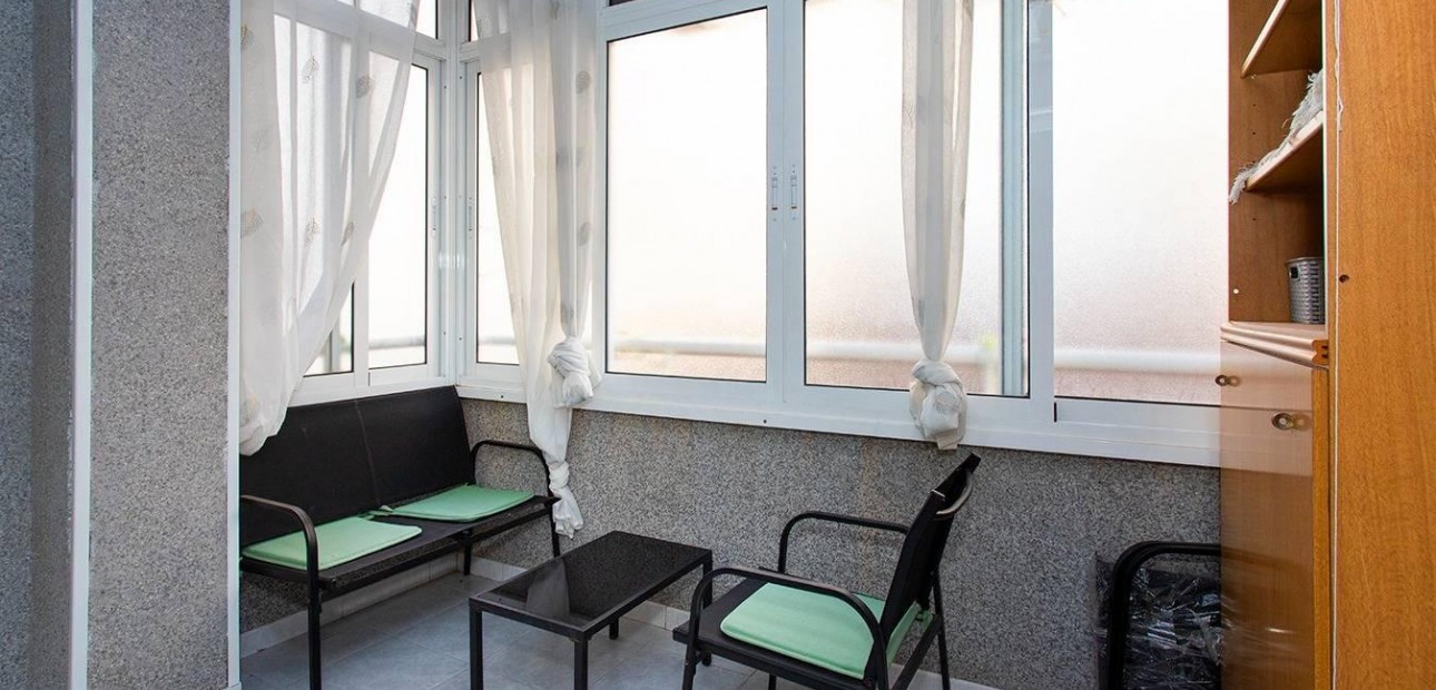 Herverkoop - Appartement / flat -
Torrevieja - Playa del cura